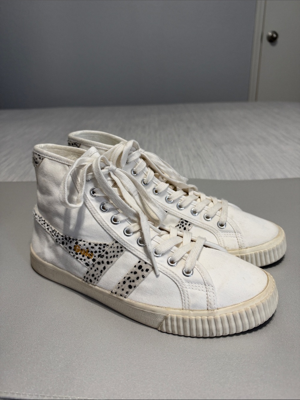 Gola Tennis Mark Cox High Top Canvas Sneakers Ivory Animal Print Spotted Size 9